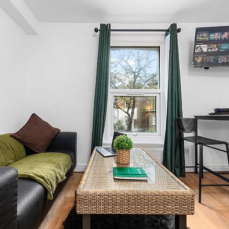 Modern Gem Brixton Centre Cozy & Comfort Charis City Studio Лондон Екстериор снимка